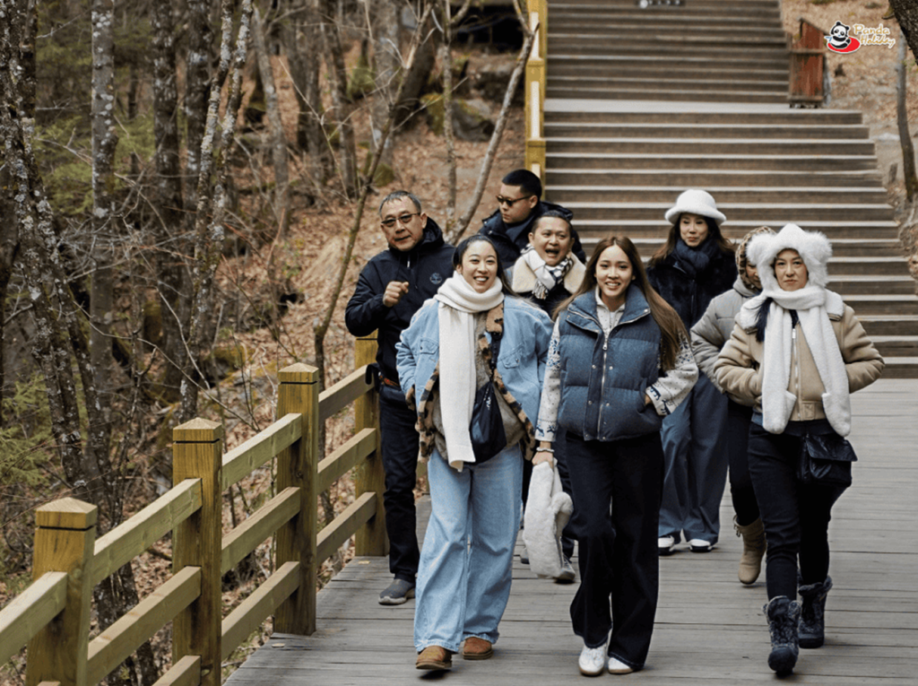 เที่ยวจีบแบบกรุ๊ปทัวร์ส่วนตัว กับ แพนด้า ฮอลิเดย์ 1