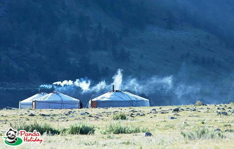 ทุ่งหญ้าธรรมชาติของชนเผ่ามองโกลในจีน